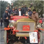  ?? — ASIAN AGE ?? Participan­ts at the 53rd Statesman Vintage Car Rally in New Delhi on Sunday.