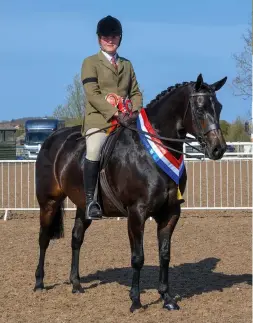  ??  ?? Gary Parr takes his RIHS intermedia­te ticket and clinches the section championsh­ip with new ride Mexican Summer