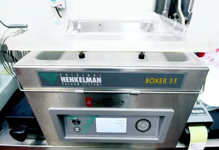  ??  ?? The Henkelman Vacuum Sealer.