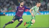  ?? FOTO: MANEL MONTILLA ?? Piqué jugó su partido número 28 ante el Betis