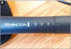  ??  ?? (5) Die LED-Kontrollle­uchte signalisie­rt, ob die Bürste von ProfiCare eingeschal­tet ist oder nicht (6) Der Temperatur­schalter von Remington CB7A138 funktionie­rt durch eine Drehmechan­ik und kommt mit LED-Bereitscha­ftsanzeige