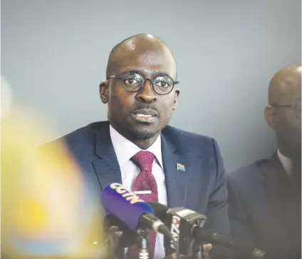  ?? Picture: Moeletsi Mabe ?? DON’T REMEMBER. Home Affairs Minister Malusi Gigaba would ‘crack’ in a court of law, says an analyst.