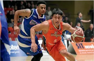  ?? PHOTOSPORT ?? Tall Blacks captain Reuben Te Rangi, seen here playing for the Southland Sharks, was at the forefront of New Zealand’s win over Lebanon yesterday.