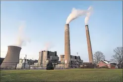  ?? BLOOMBERG NEWS] [JUSTIN MERRIMAN/ ?? FirstEnerg­y may decide to jettison the Bruce Mansfield coal-fired power plant even if the government approves a bailout.