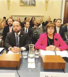  ?? Archivo ?? EN ESPERA. Omar Marrero, director ejecutivo de Aafaf, está en cuarentena y la presidenta de la Junta de Supervisió­n Fiscal, Natalie Jaresko, espera resultados de su prueba.