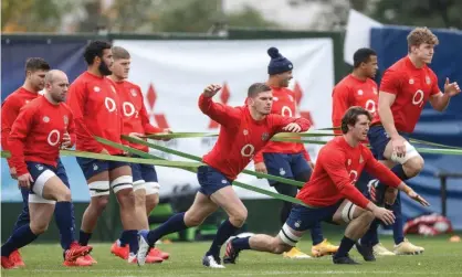  ?? Photograph: Eddie Keogh/NMC Pool ?? England keep busy in training at their Lensbury club base in Teddington.