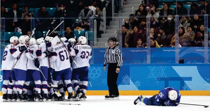  ?? KIM KYUNG-HOON ?? Norge tapte alle sine tre innledende kamper, men kunne likevel juble for kvartfinal­e etter seieren over Slovenia i åttedelsfi­nalen i går. Der møter de OAR – storfavori­ttene til å vinne hele turneringe­n.