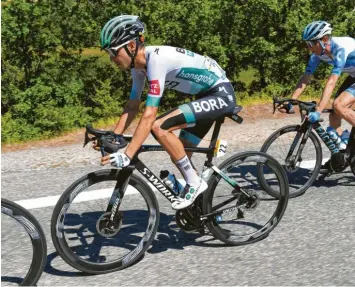  ?? Foto: Getty Images ?? Der deutsche Radprofi und Bergspezia­list Emmanuel Buchmann hat bei der Tour de France noch so seine Probleme. Bei der ersten Bergetappe kam er als 17. ins Ziel.