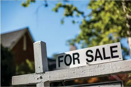  ?? Photograph: David Paul Morris/Bloomberg via Getty Images ?? The rise in home prices coincides with a severe drop in new housing constructi­on after the Great Recession, the report said.