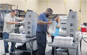  ?? JOE CAVARETTA/SUN SENTINEL PHOTOS ?? The Election 2018 recount in Broward County begins at the Supervisor of Elections Office in Lauderhill.