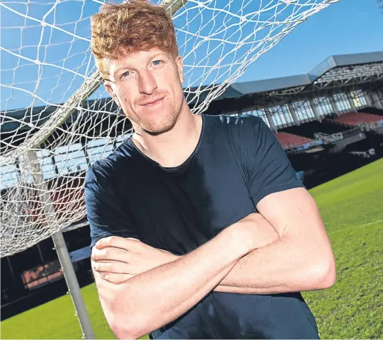  ?? SNS. ?? Dundee United striker Simon Murray has revealed that talks have taken place over extending his stay at Tannadice. See page 51.