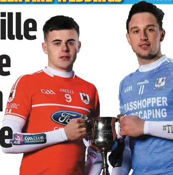  ??  ?? EYES ON THE PRIZE: Charlevill­e’s Darragh Fitzgibbon, left, alongside Niall Burke of Oranmore-Maree.