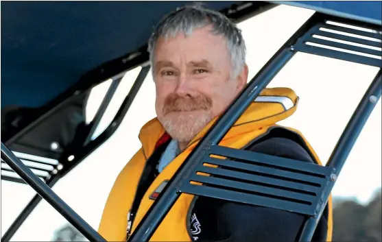  ??  ?? Deputy harbourmas­ter Ian Coard says it’s a boatie’s responsibi­lity to make sure everybody has and wears the right size lifejacket.