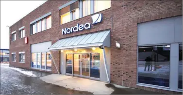  ??  ?? MØRKT: Nordeas filial i Alta er historie. Banken tar sikte på å betjene Finnmarks-kundene fra Tromsø, fortrinnsv­is via digitale flater. (Foto: Tom Skoglund)