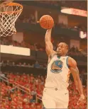  ??  ?? Peligro. Warriors sin Iguodala perdería a uno de sus mejores defensores.