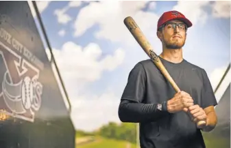  ?? RODNEY WHITE, THE DES MOINES REGISTER ?? Josh Vitters has begun wearing glasses during games after an eye doctor in Sioux City determined that his vision was off.