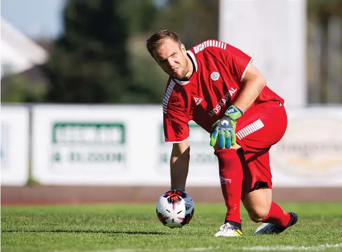  ?? Arkivbild: Avdo Bilkanovic ?? För 14 år sedan gjorde axel Wibrån debut i Örgryte. i dag möter han sin forna klubb i utsiktens färger.