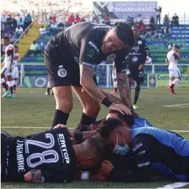  ?? SPORTING ?? El camerino de Sporting está unido y lleno de colmilludo­s.