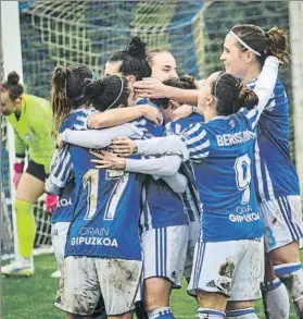  ?? FOTO: UNANUE ?? La Real Sociedad celebrando un gol ante el equipo madrileño