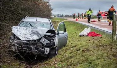  ?? FOTO: MORTEN STRICKER/RITZAU SCANPIX ?? Den 24-årige overså en holdende Citroën og kørte i høj fart op i bilen. Ulykken har kostet en kvinde og to børn livet.