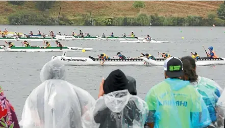  ?? MARK TAYLOR / STUFF ?? As the waka ama national championsh­ips began at Lake Karapiro, organisers emphasised their ban on fizzy drinks at the annual national competitio­n.