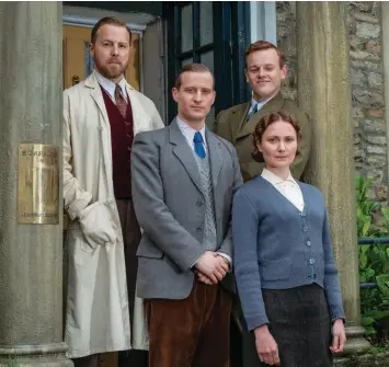  ??  ?? Samuel West, Nicholas Ralph, Callum Woodhouse and Anna Madeley star in “All Creatures Great and Small.”