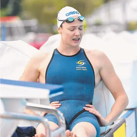  ?? Picture: DELLY CARR/SWIMMING AUSTRALIA ?? Cate Campbell shows the strain of her hard work at the pool at the Tobruk Pool in Cairns.