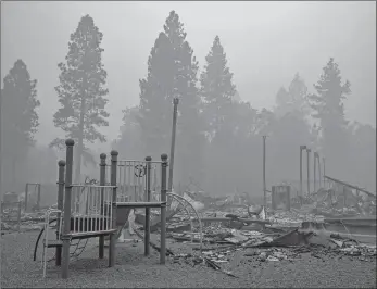  ?? MAX WHITTAKER/THE NEW YORK TIMES ?? The remains of Berry Creek Elementary School in the aftermath of the wildfires Saturday in Berry Creek, California.