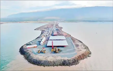  ?? PUBLIC WORKS MINISTRY ?? A $1.5 billion multi-purpose seaport and logistics centre broke ground in southweste­rn Kampot province, in Bokor town on Thursday.