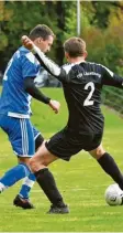  ?? Foto: Andreas Lode ?? Dennis Zisler (links) und der SV Bonstet‰ ten feierten gegen den TSV Lützelburg II (rechts Fabian Thoma) einen 6:0‰Kanter‰ sieg.