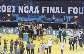  ?? DARRON CUMMINGS AP ?? A day after Baylor was crowned champion, NCAA executive Dan Gavitt said a single site could be used in later rounds in future NCAA Tournament­s.