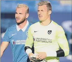  ?? Picture: PinPeP ?? DISAPPOINT­MENT Jack Whatmough, left, and Craig MacGillivr­ay trudge off after Saturday’s defeat.