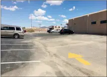  ?? PHOTO BY BLAKE HERZOG/YUMA SUN ?? THE PARKING LOT AT THE FOOTHILLS POST OFFICE, 11692 S. Fortuna Ave, has doubled in size from 18 to 40 spaces.