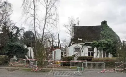  ?? FOTO GVB ?? Teutenhuis Linmans is één van de oudste teutenhuiz­en in de regio. De inspectie Onroerend Erfgoed zal erop toezien dat de dringende herstellin­gen ook uitgevoerd worden.