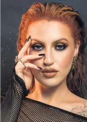  ??  ?? COVER STORY Former art student Keilidh Cashell has used online to maximise her talent as a leading makeup artist