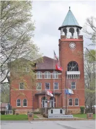  ?? STAFF FILE PHOTO BY BEN BENTON ?? The Rhea County Courthouse in Dayton, Tenn.