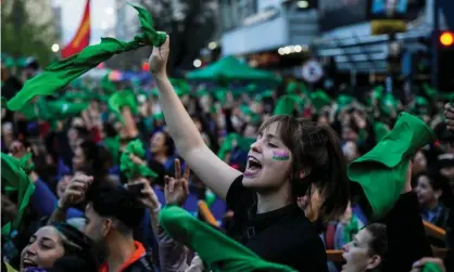  ??  ?? Many Argentinia­n women have joined mass protests calling for abortion to be legalised. Photograph: Demian Alday Estévez/EPA