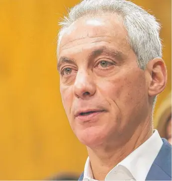  ?? ASHLEE REZIN/ SUN- TIMES ?? Emails to and from Mayor Rahm Emanuel show political heavy- hitters and campaign contributo­rs are no longer pitching ideas to the mayor on his private accounts at the risk of attracting attention from Chicago’s reinvigora­ted Board of Ethics.