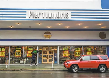  ?? Photos by Gabrielle Lurie / The Chronicle ?? The Pier 1 Imports store in San Francisco is among hundreds of locations nationwide that will be shuttered.