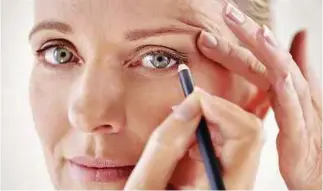  ?? PICTURE FROM SIXTYANDME.COM ?? Line eyes to make them prominent.