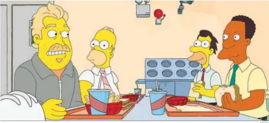  ?? DISNEY ?? El señor Burns –a la izquierda–, disfrazado como ‘El jefe infiltrado’, con Homer, Carl y Lenny, en el primero episodio de la temporada 32 de ‘Los Simpson’.