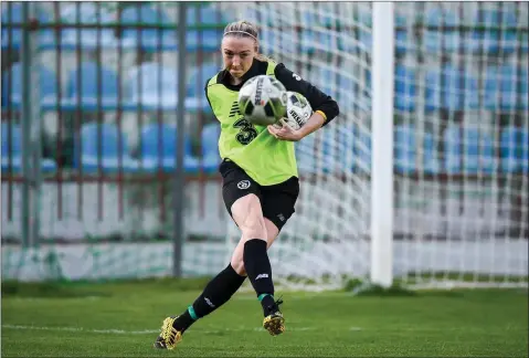  ??  ?? Blessingto­n’s Lousie Quinn could do little to stop Fiorentina suffering a 2-0 defeat to Juventus in the Supercoppe Femminile final.