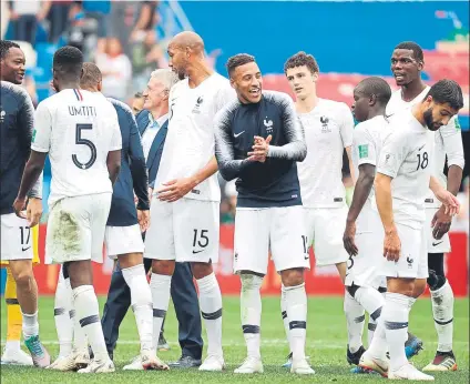  ?? FOTO: EFE ?? La selección francesa no dio opción a la uruguaya y, como ya hizo en el partido ante Argentina, presentó su candidatur­a al título