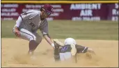  ?? RAUL EBIO — SANTA CRUZ SENTINEL ?? St. Francis High shortstop Javier Fonseca tags out Sequoia's John Larios on an attempted steal during the CCS D-IV quarterfin­als on Saturday in Watsonvill­e.