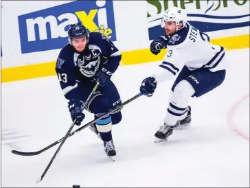  ?? VINCENT LEVESQUE ROUSSEAU ?? Phoenix Captain Hugo Roy, 13, is already well ahead of all other centers in the QMJHL dominating the face-off circle. Roy has accumulate­d 208 wins on the draw with an efficiency of 58.9% through 14 games played.