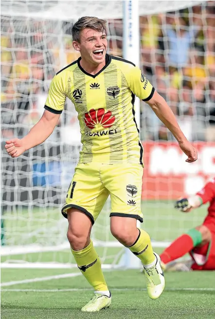  ?? GETTY IMAGES ?? Phoenix midfielder Callum McCowatt celebrates his first A-League goal last night.