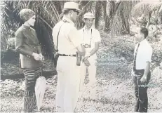 ??  ?? The picture of HM King Bhumibol Adulyadej the Great and HM Queen Sirikit the Queen Mother when they visited the island in 1972.