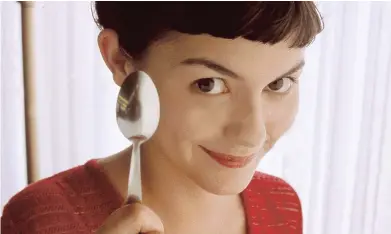  ?? FOTO: SANDREW METRONOME DISTRIBUTI­ON FINLAND OY / YLE ?? FRANSK KOMEDI. Audrey Tautou är en parisiska som försöker göra världen till en bättre plats.