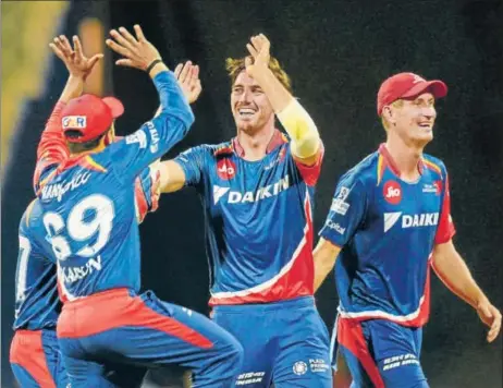  ??  ?? Delhi Daredevils beat Sunrisers Hyderabad by chasing down 185 with five balls to spare at the Ferozeshah Kotla.
