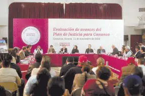  ?? ?? l Alfonso Durazo Montaño, gobernador de Sonora, presidió la reunión sobre los avances del Plan de Justicia para Cananea.